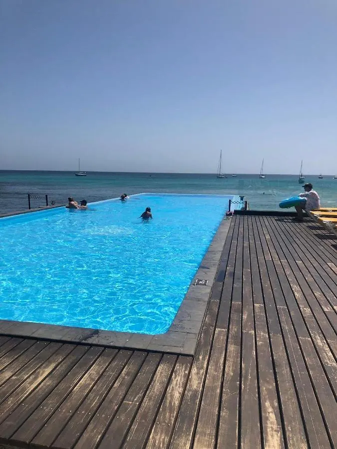 Ajp Holidays - Porto Antigo 2 Beachfront Apartment Santa Maria