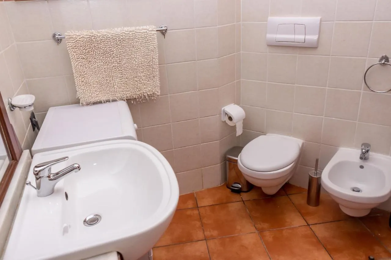 Ajp Holidays - Porto Antigo 2 Beachfront Apartment Santa Maria