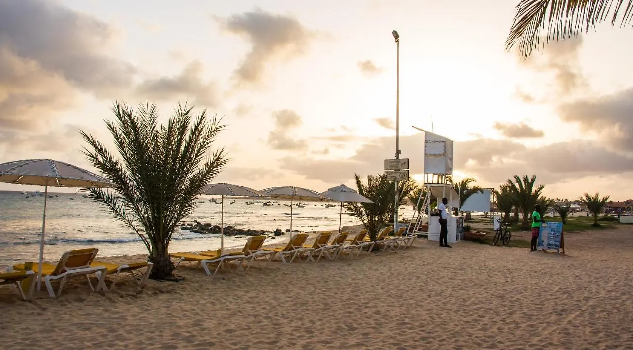 Ajp Holidays - Porto Antigo 2 Beachfront Apartment Santa Maria Cape Verde