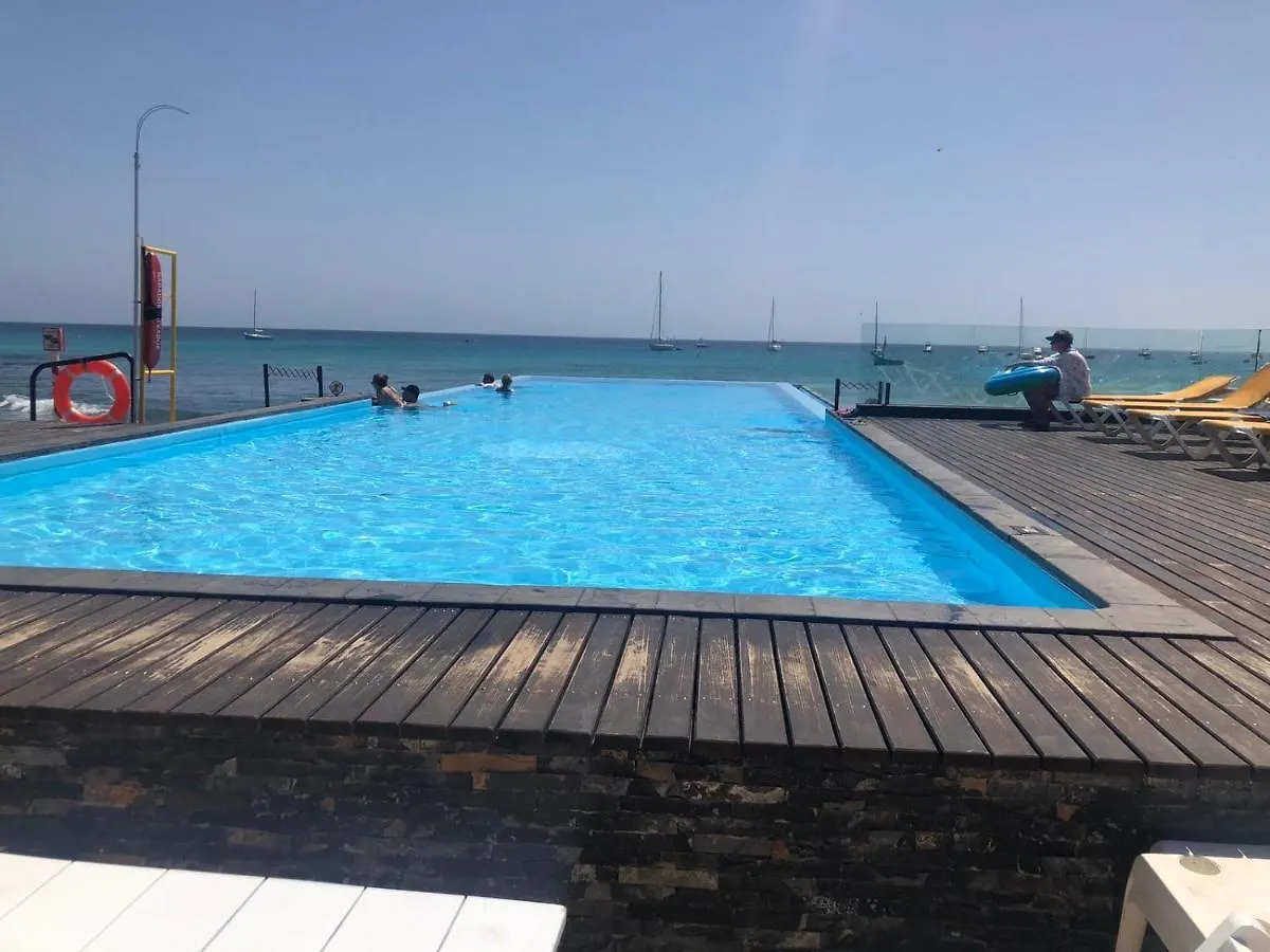Ajp Holidays - Porto Antigo 2 Beachfront Apartment Santa Maria